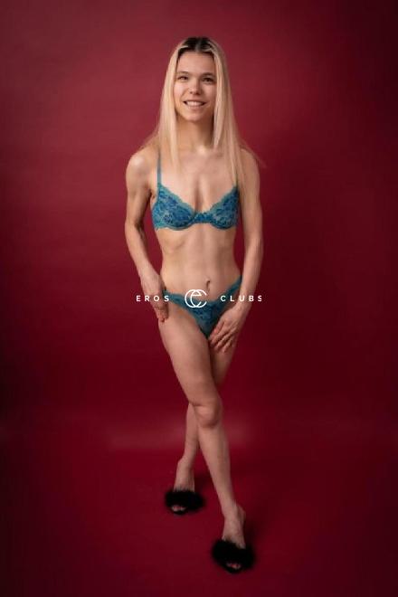 Alina Anwesend 11:00-19:00 Schweiz, Zurich City