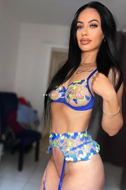 Yasmine BRUNETTE ANAL SEX Schweiz, Biel/Bienne - Grenchen