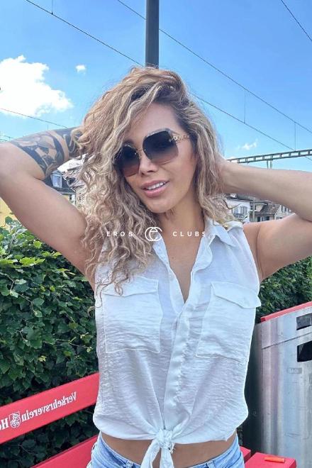 Alma Escobar F&uuml;r vieles verf&uuml;gbar  Schweiz, St.Gall