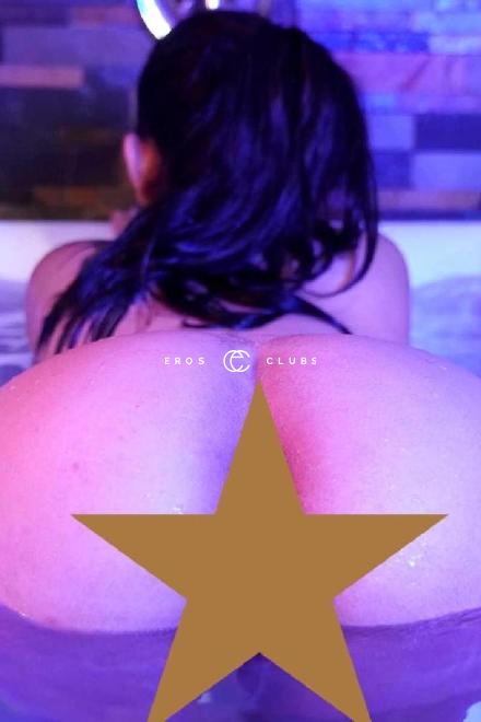 Patricia CHUBBY CHUBBY LATINA COME IN MOUTH Schweiz, Neuenburg